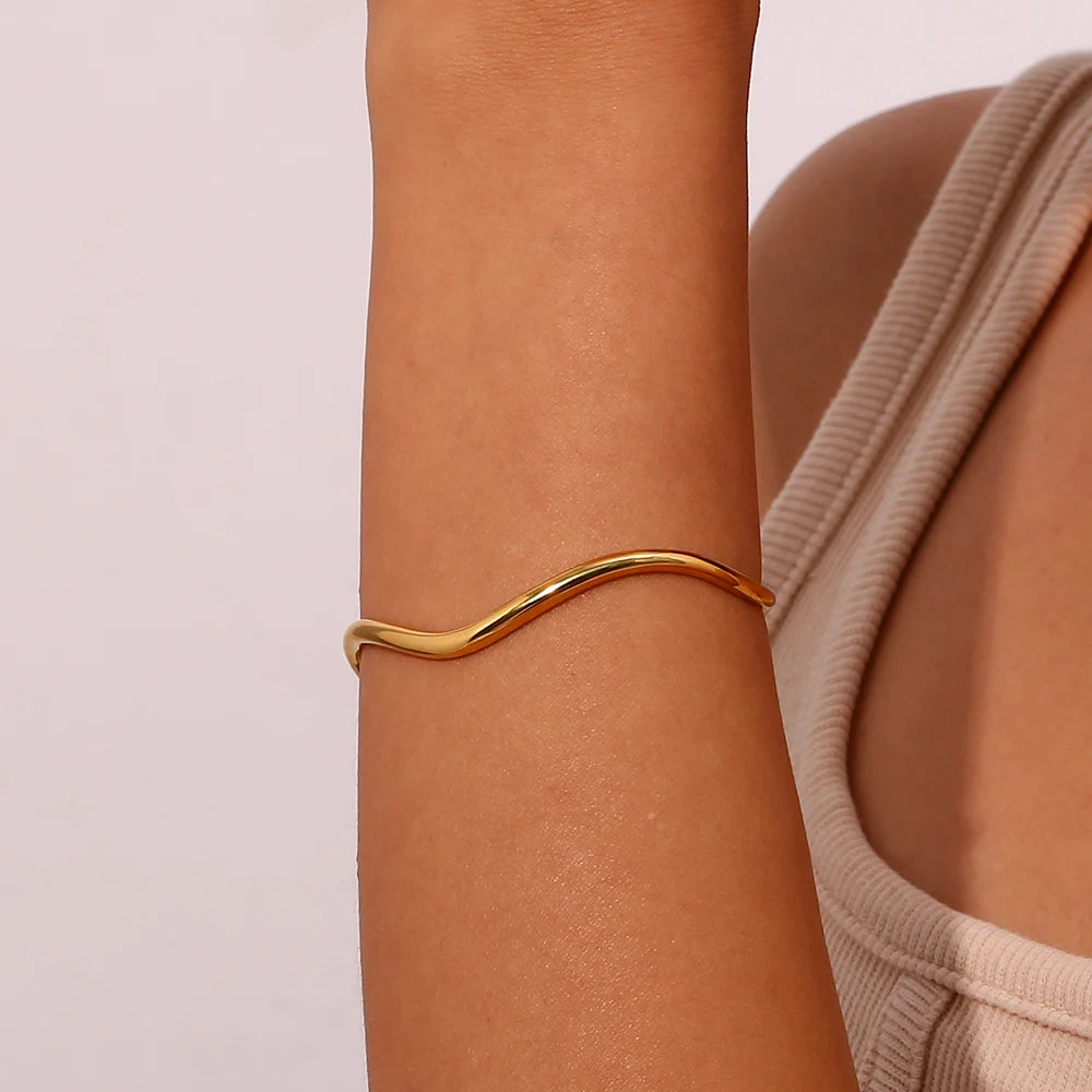 EBbelle 2024 New in Holiday Beach Accessories Waterproof Wave Shape Cuff Bracelet for Woman Stainless Steel Bangles Bracelets