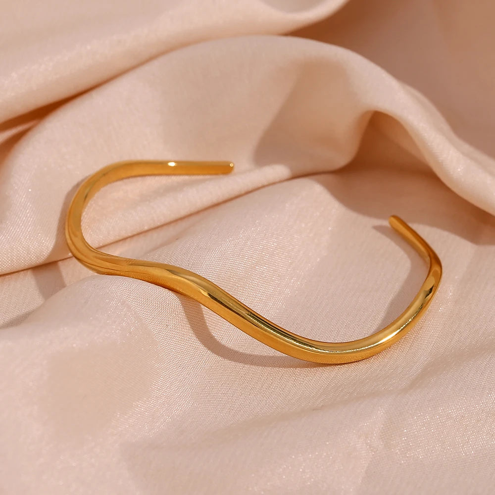 EBbelle 2024 New in Holiday Beach Accessories Waterproof Wave Shape Cuff Bracelet for Woman Stainless Steel Bangles Bracelets