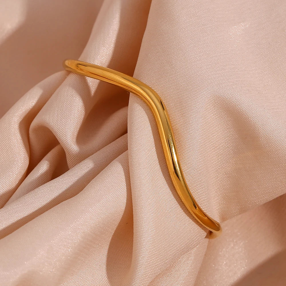 EBbelle 2024 New in Holiday Beach Accessories Waterproof Wave Shape Cuff Bracelet for Woman Stainless Steel Bangles Bracelets