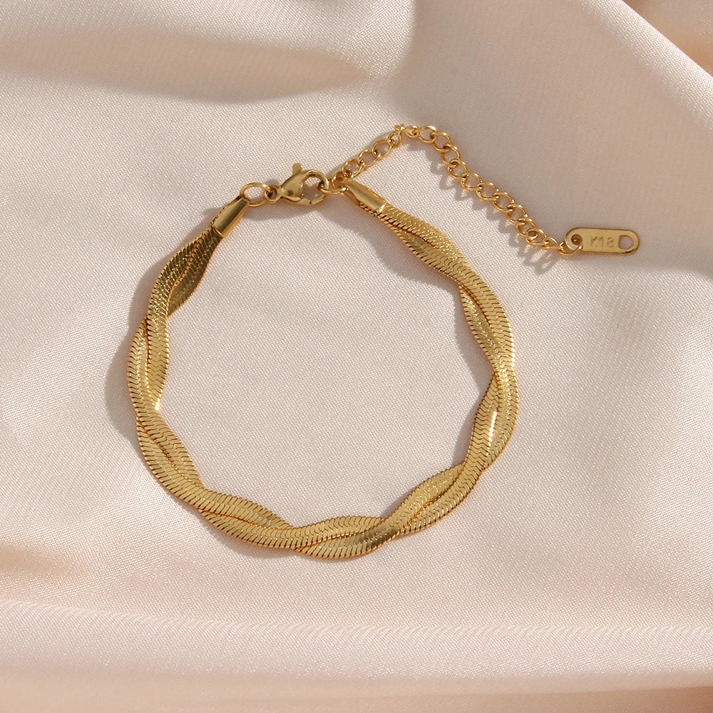 Conjunto Entrelaçado (Colar + Bracelete)