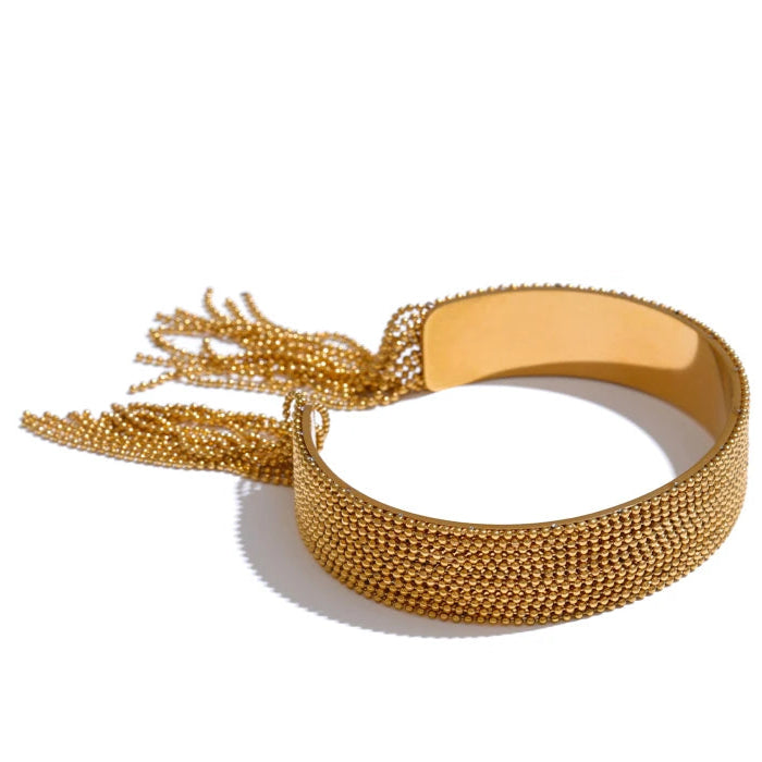 Bracelete de Esferas com Saia