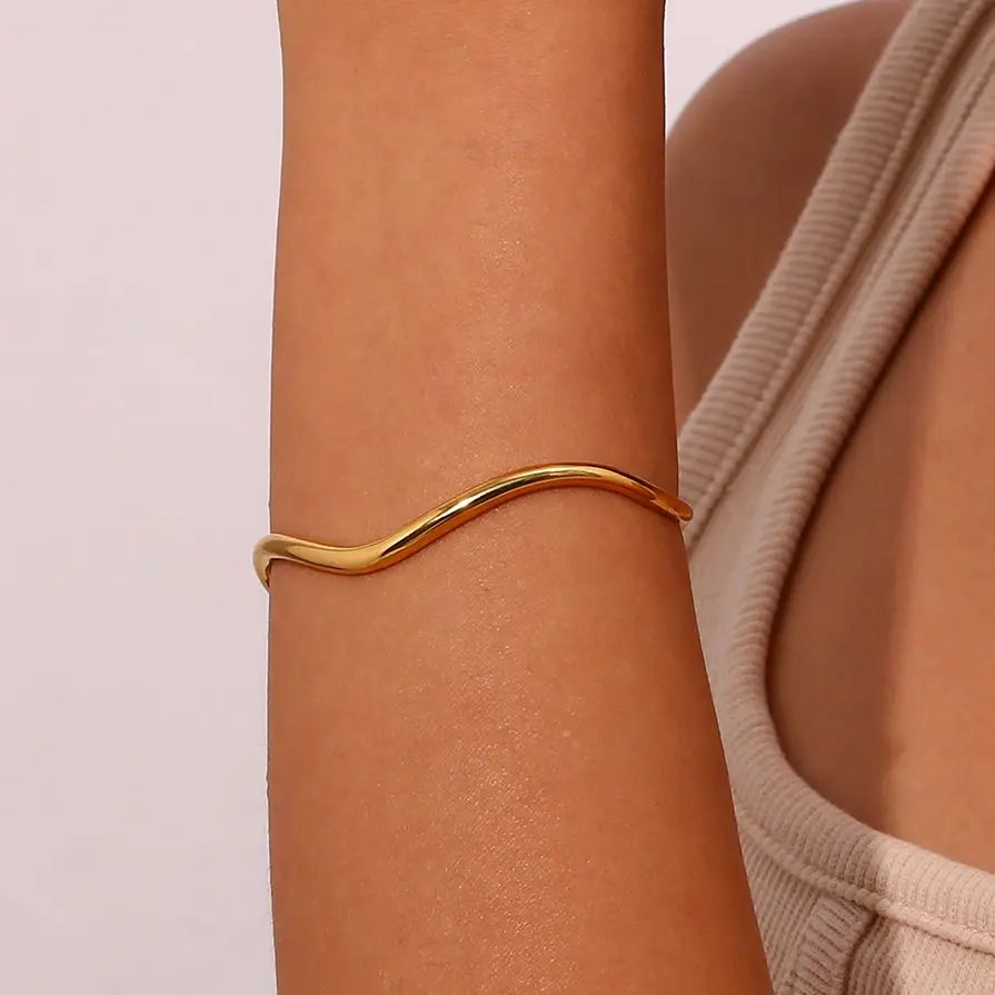 EBbelle 2024 New in Holiday Beach Accessories Waterproof Wave Shape Cuff Bracelet for Woman Stainless Steel Bangles Bracelets