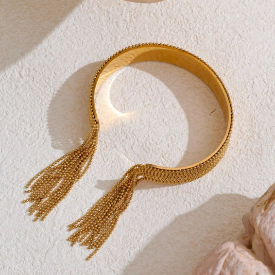 Bracelete de Esferas com Saia