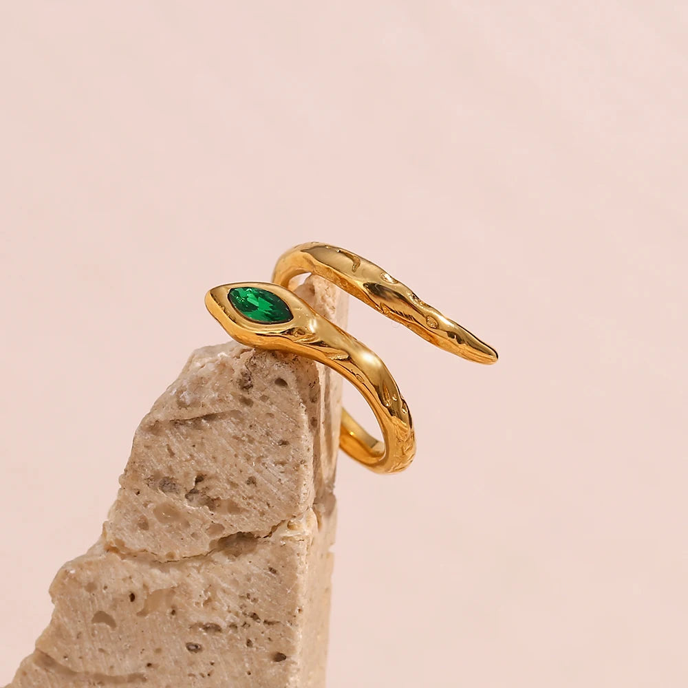 Anel Cobra Dourado