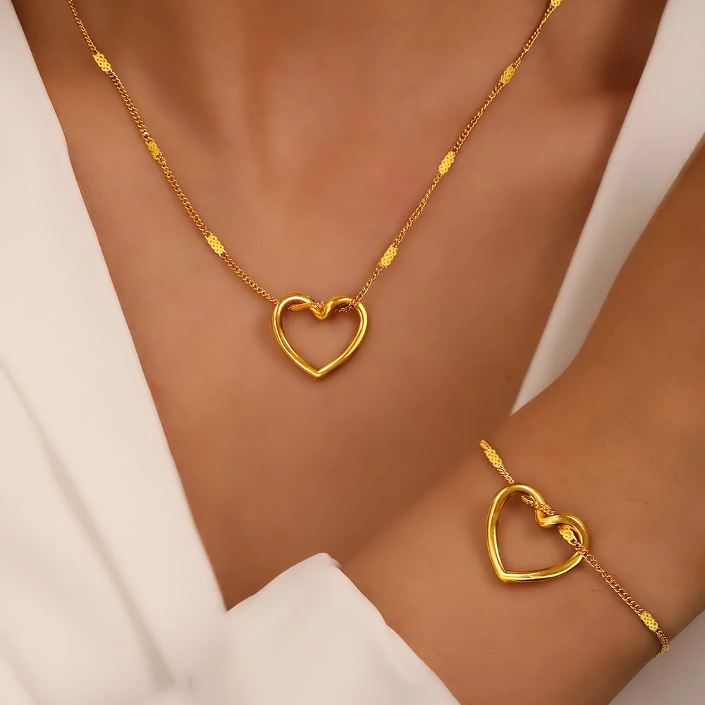Conjunto Colar e Bracelete Coração
