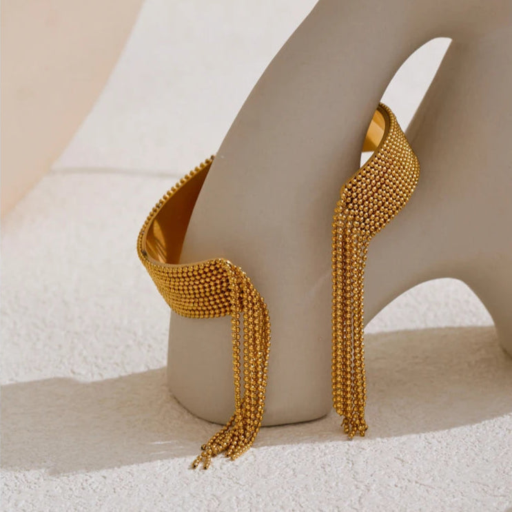 Bracelete de Esferas com Saia